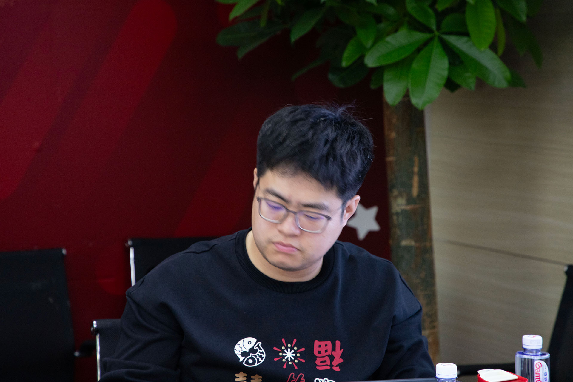 9